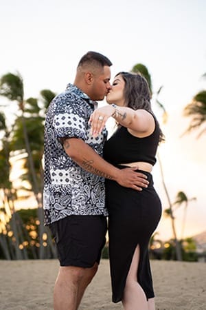 Engagement Photographer Oahu Hawaii Engagement Photographer Oahu Hawaii