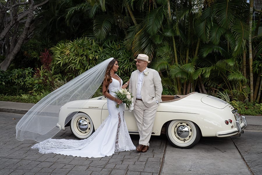 Wedding photos on Maui